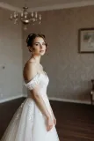 HJ cum on 2 naked girls (eye c